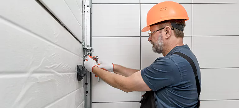 Garage Door Repair in Netherby